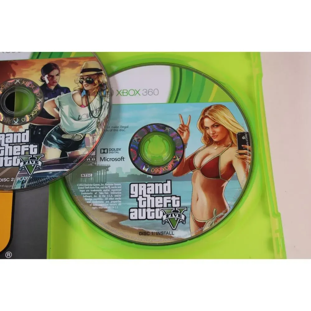 Grand Theft Auto V 5 Five (2013, XBox 360, 2-Disc Set) Authentic Complete W/ Map